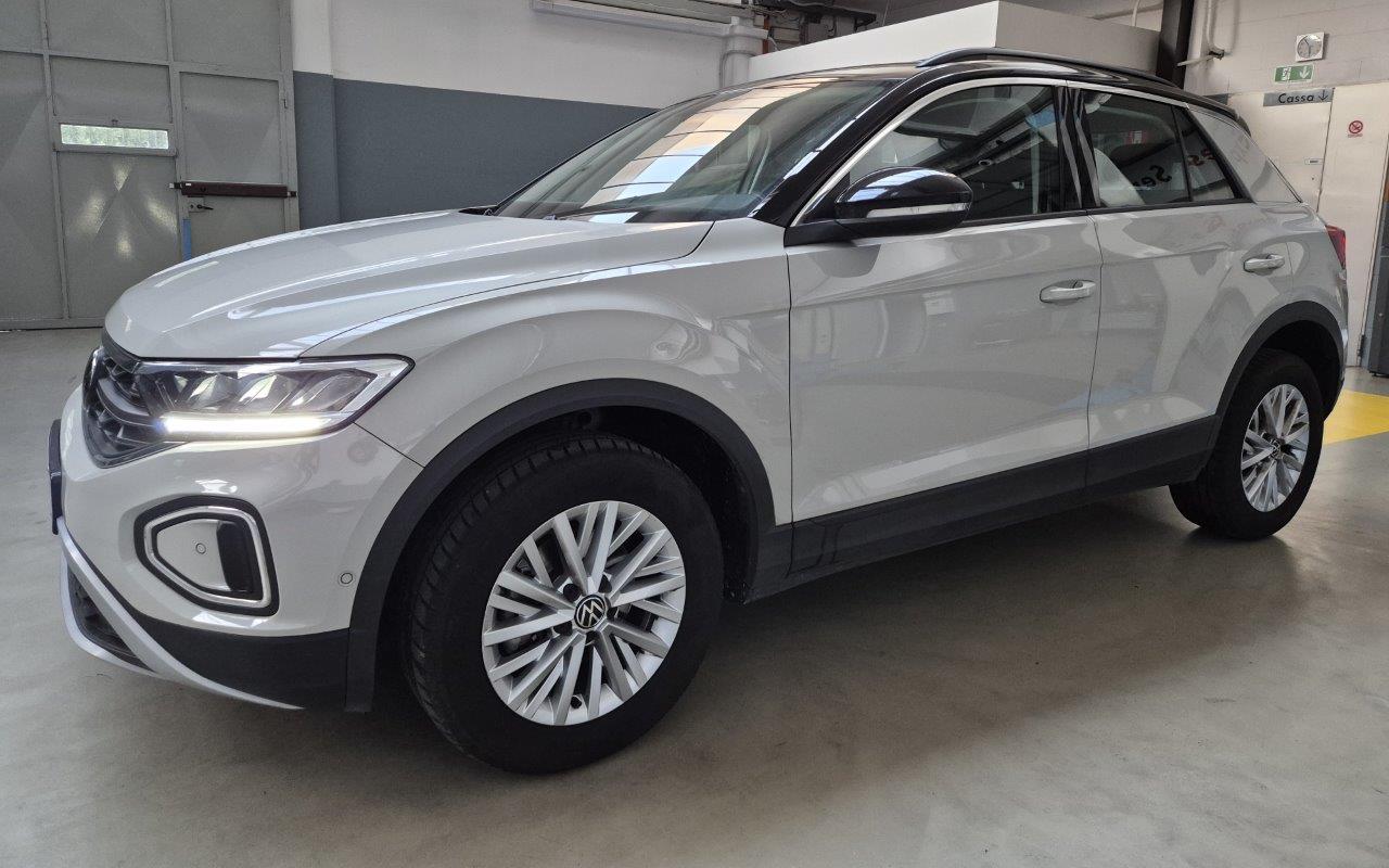 T-Roc Mod 2023 1.0 tsi Life 110cv